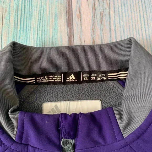 Adidas jacket - Picture 6 of 10